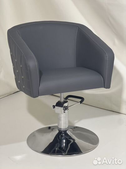 Парикмахерский комплект кресел 