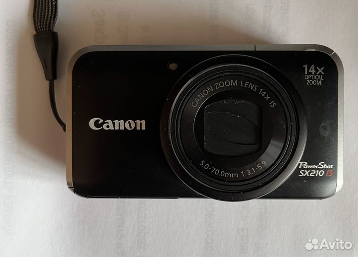 Компактный фотоаппарат canon