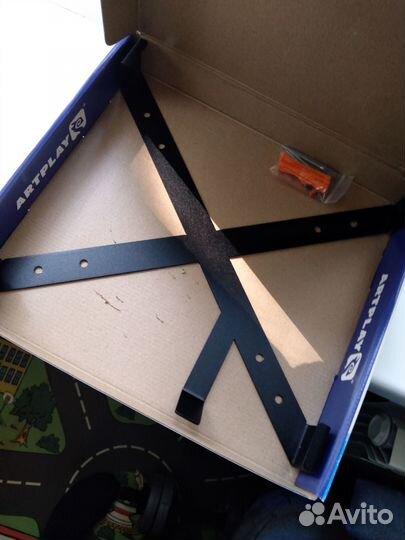 Кронштейн настенный для PS4 Pro