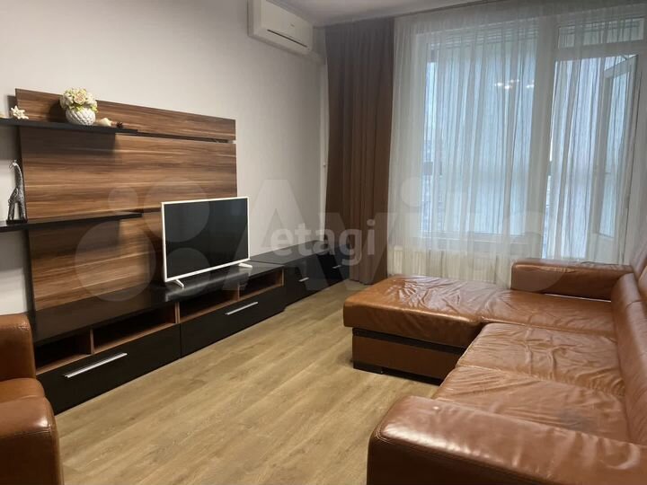 3-к. квартира, 81,6 м², 12/25 эт.