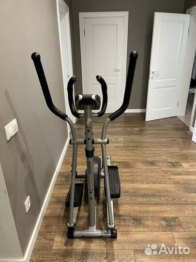 Эллиптический тренажер torneo