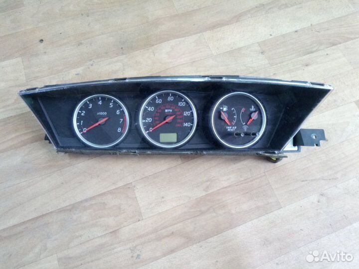 Панель приборов (щиток) Nissan Primera Р12