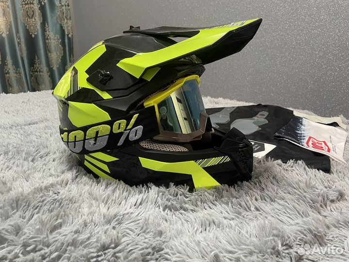 Шлем для эндуро с очками