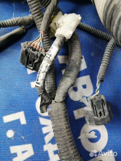 Проводка подкапотная Toyota Matrix кроссовер