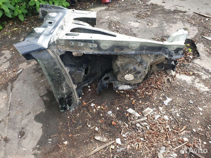 Лонжерон передний левый Mercedes-Benz CLS 219