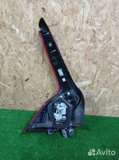 Volvo V60 фонарь задний правый