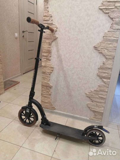 Cамокат Huracan Tech Team