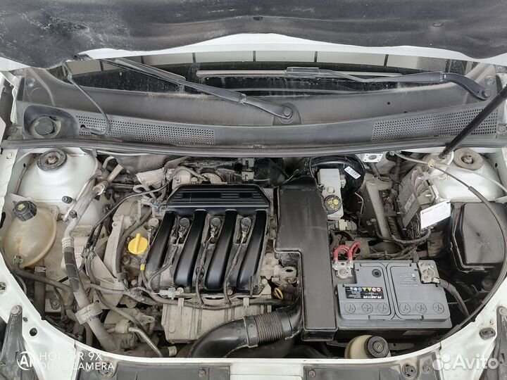 Renault Logan 1.6 AT, 2017, 92 400 км