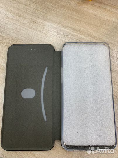 Чехлы для Realme