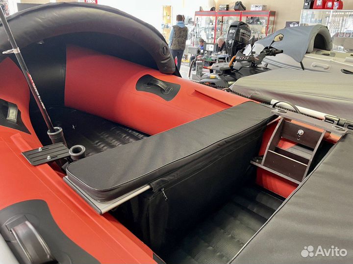 Лодка Gladiator E380 с Мотором Suzuki DF 9.9BS