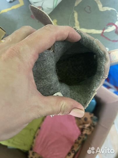 Сапожки весенние для девочки