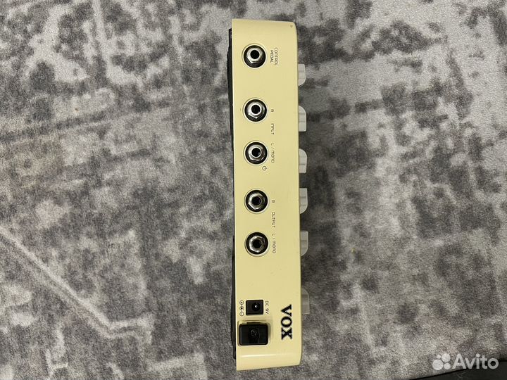 Эффект задержки Vox Delaylab