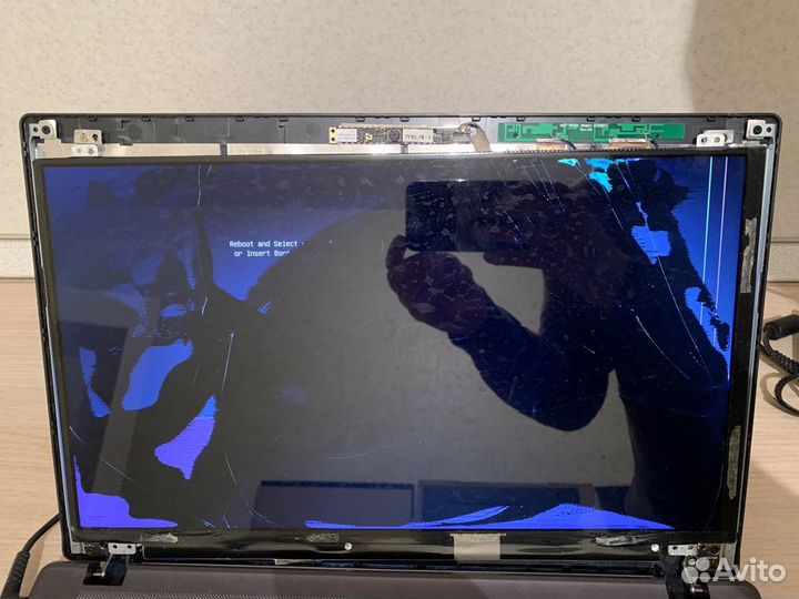 Битая матрица для ноутбука (подсветка) на з/ч