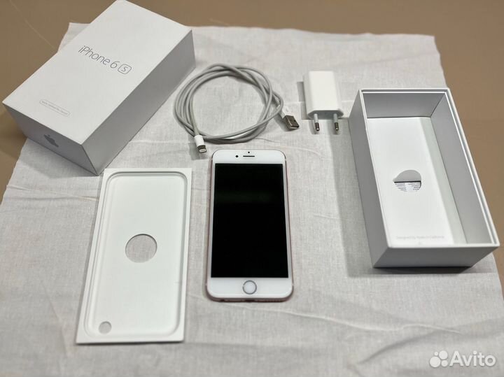 iPhone 6S, 64 ГБ