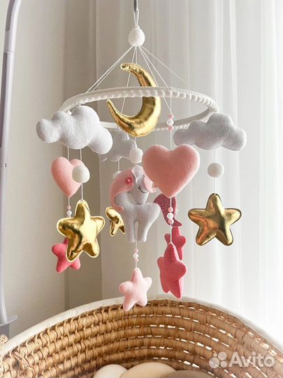 Мобиль из фетра