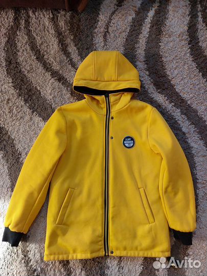 Демисезонная куртка 152-158 на мальчика