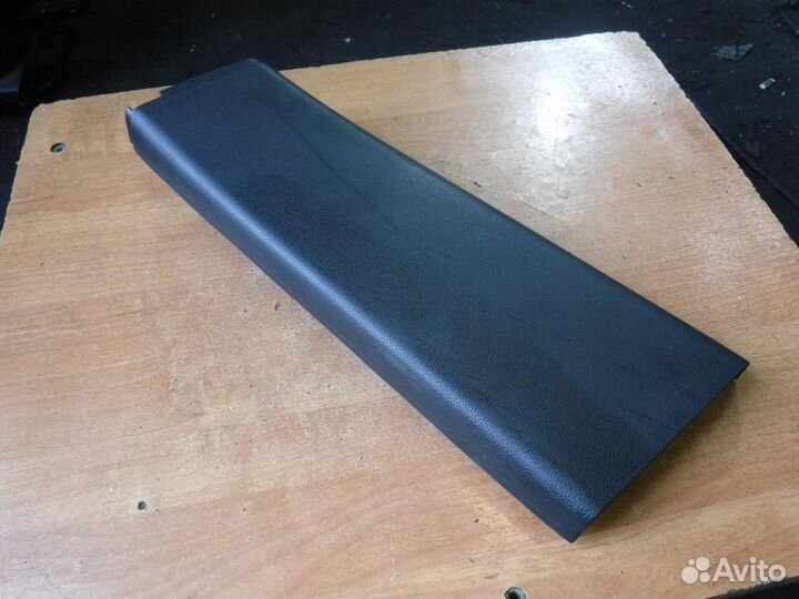 Обшивка стойки средней Ford Fusion