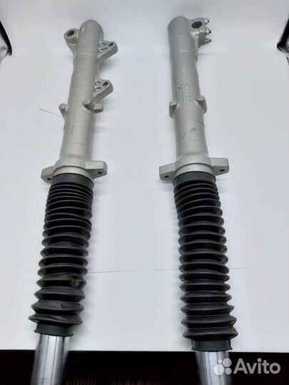 Вилка передняя пневматическая на мотоцикл Иж Орион