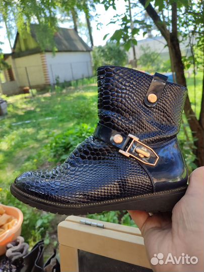 Ботинки для девочки