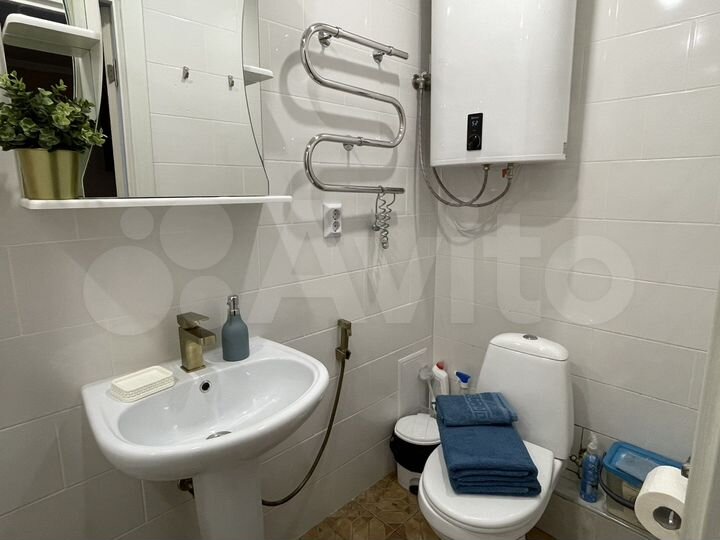 1-к. квартира, 52 м², 1/6 эт.