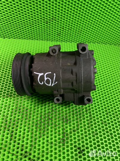 Компрессор кондиционера Hyundai NF- на запчасти