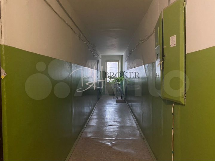 2-к. квартира, 51 м², 1/9 эт.