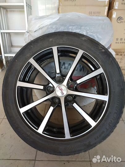 R17 Kumho 722 205/55, PCD 5x120 DIA 72.6
