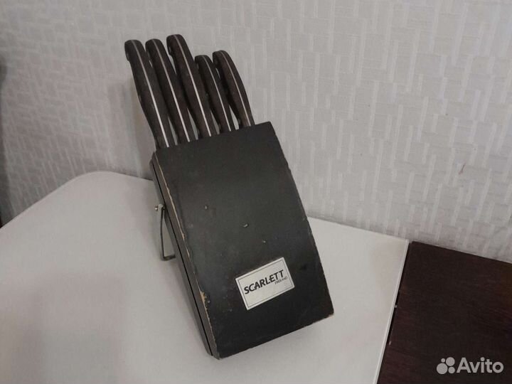 Набор ножей 5 штук на подставке