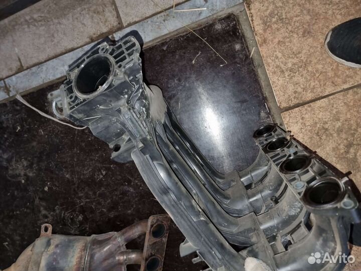 Коллектор впускной приора