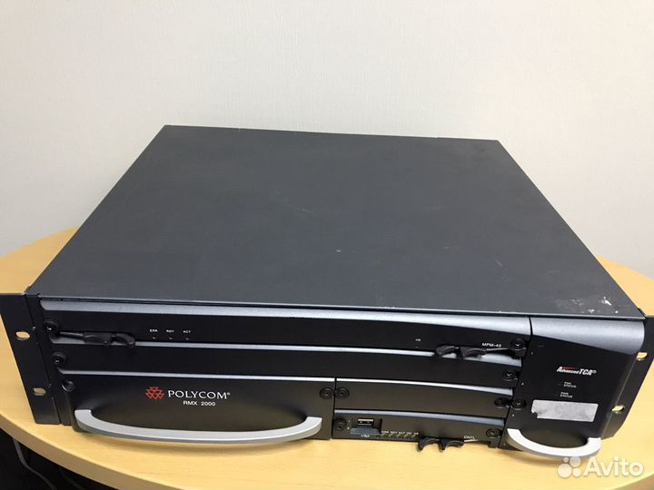 Сервер Polycom RMX2000. MPM+40. 40HD