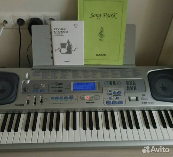 Синтезатор casio