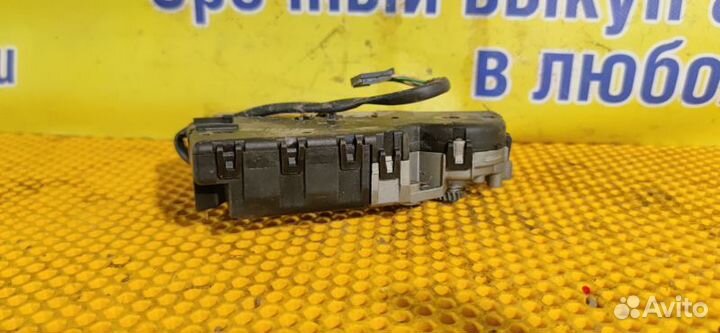 Моторчик люка Porsche Cayenne 4.5t