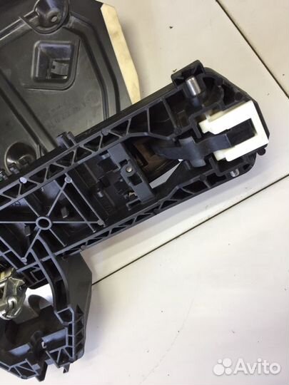 Ручка двери задняя левая Mercedes-Benz B-180 T246