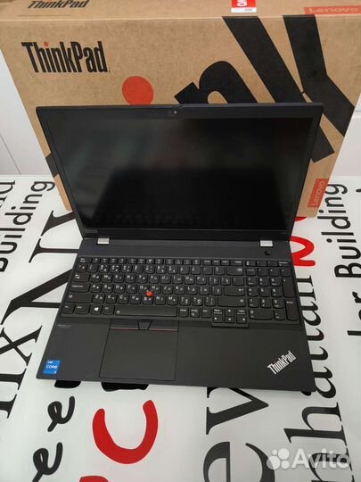 Ноутбук Lenovo ThinkPad T15 Gen 2