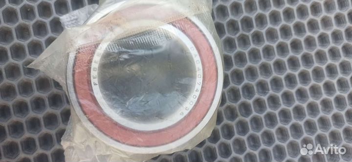 Подшипник ступицы передний