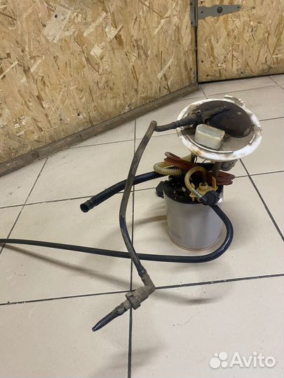 Насос топливный электрический Volkswagen Passat B6