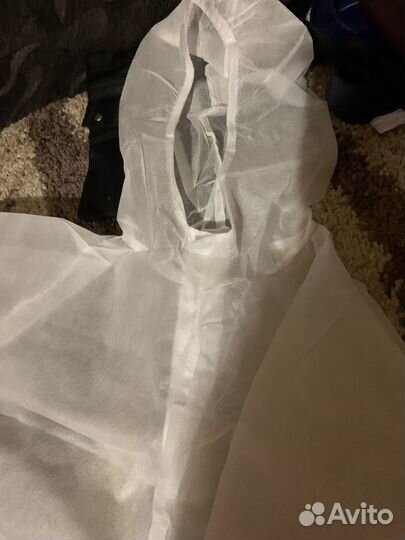 Защитный костюм