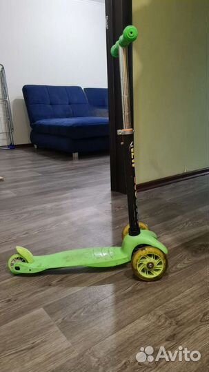 Самокат детский трехколесный бу