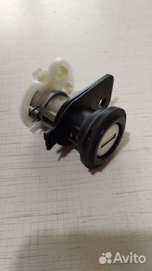 Замок багажника Нексия