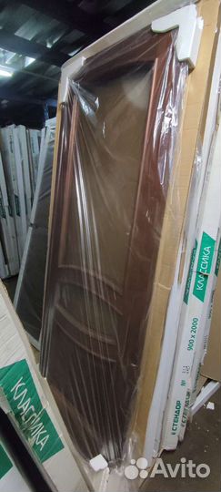 Дверь межкомнатная Стендор красное дерево, орех