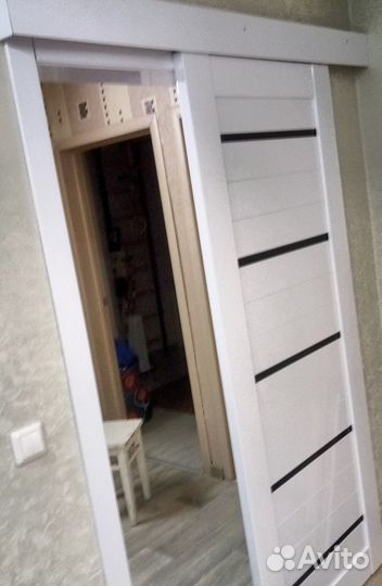 Установка межкомнатных дверей