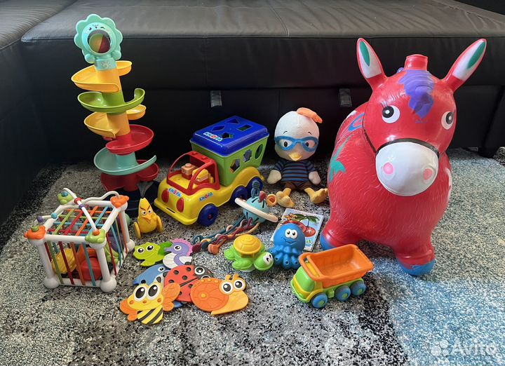 Развивающие игрушки пакетом