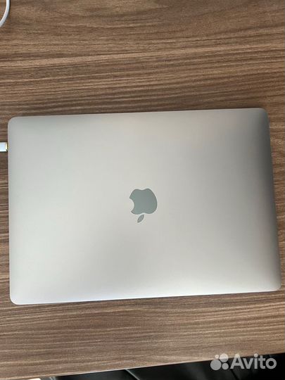 Apple MacBook Pro 13 2020 8gb 512gb