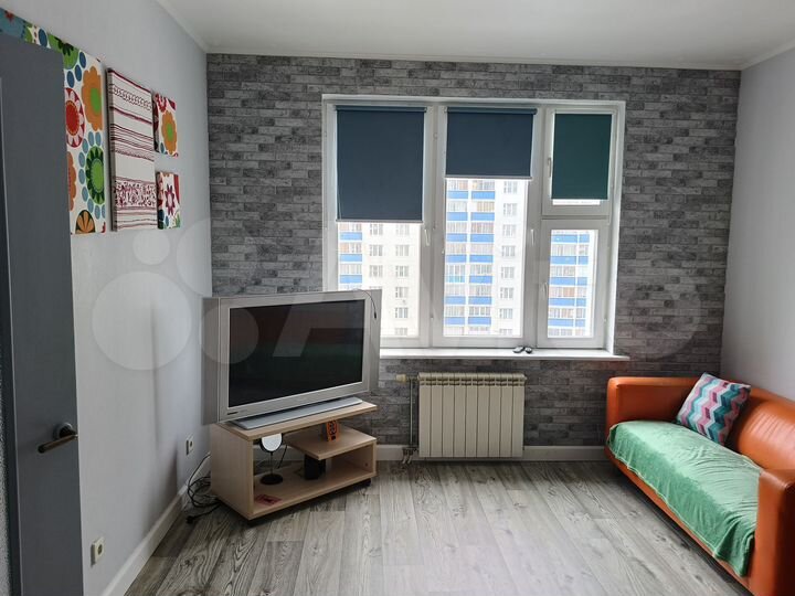 1-к. квартира, 38 м², 8/12 эт.