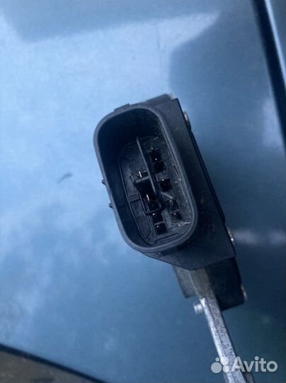 Положение селектора АКПП тойота 84540-460 10