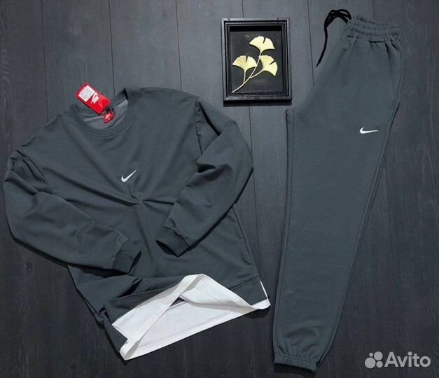 Спортивный костюм nike