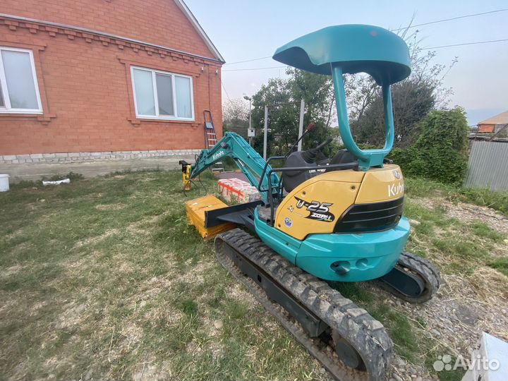 Мини-экскаватор Kubota U25, 2016
