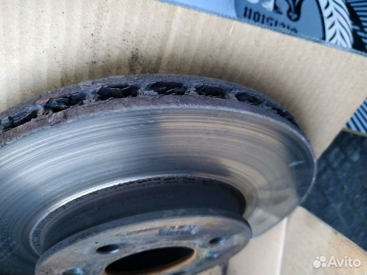 Диски тормозные передние KIA Rio X-Line