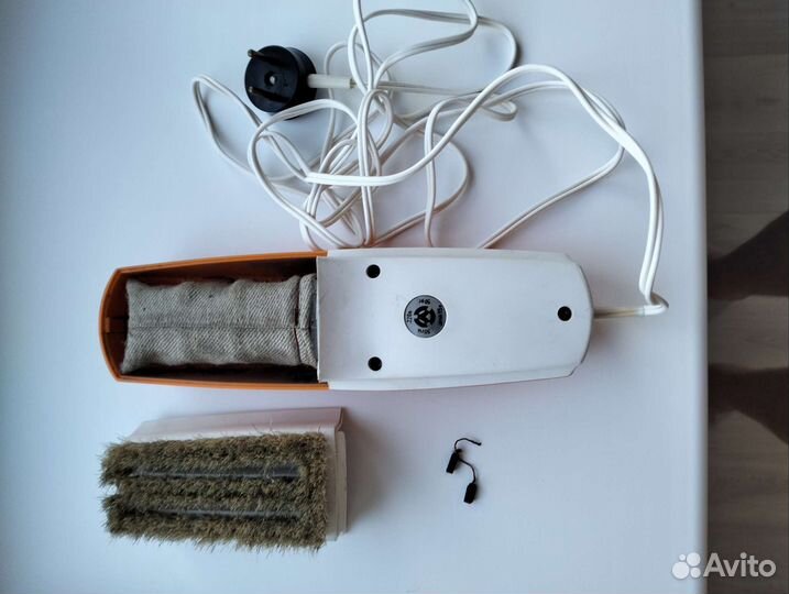 Электрощетка пылесос Ветерок -3