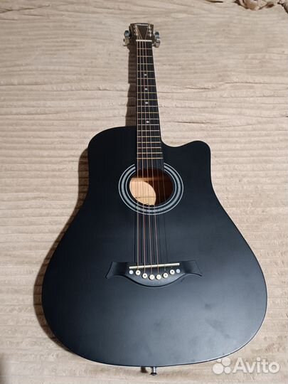 Акустическая гитара belucci